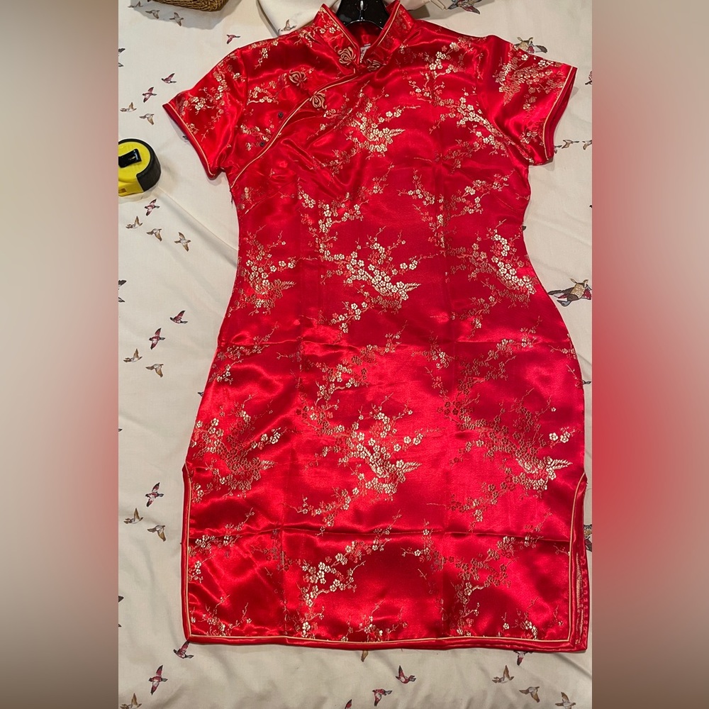 Red Sweetheart Sheath Chinese Dress - Picture 3 of 6